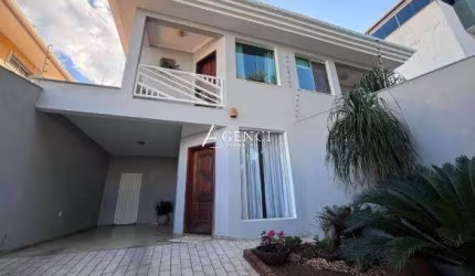 Casa de 3 Quartos, Bairro Cabral