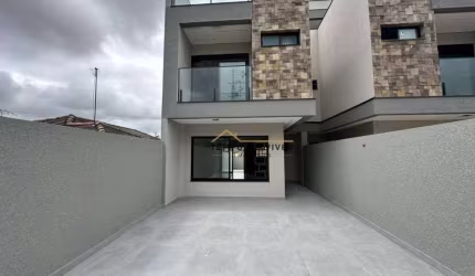 Sobrado com 3 dormitórios à venda, 126 m² por R$ 898.900,00 - Xaxim - Curitiba/PR