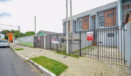 Sobrado com 3 dormitórios à venda, 96 m² por R$ 449.000,00 - Sítio Cercado - Curitiba/PR
