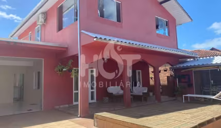 Casa com 3 quartos à venda na Rua Fidélis Govoni, 390, Campeche, Florianópolis, 180 m2 por R$ 1.350.000