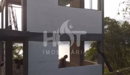 Casa com 3 quartos à venda na Rodovia Jornalista Manoel de Menezes, 192, Barra da Lagoa, Florianópolis, 100 m2 por R$ 1.500.000