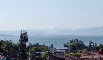Terreno à venda na Servidão Paulo Apolinário da Natividade, 1, Ribeirão da Ilha, Florianópolis, 264 m2 por R$ 470.000
