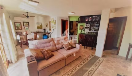 Casa com 2 quartos à venda na Rua Laurindo Januário da Silveira, 2055, Lagoa da Conceição, Florianópolis, 300 m2 por R$ 3.000.000