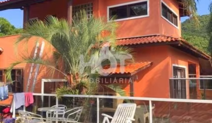 Casa com 3 quartos à venda na TENENTE NERI BENIGNO EMERIM, 17, Ribeirão da Ilha, Florianópolis, 300 m2 por R$ 1.200.000