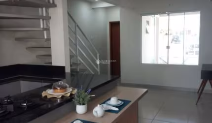 Casa com 2 quartos à venda na Rua Fernando Bauther da Silva, 765, Ingleses do Rio Vermelho, Florianópolis, 95 m2 por R$ 639.000