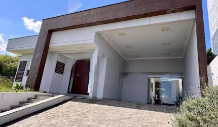 Casa com 3 quartos à venda na ANGELO CAMILLO SOBRINHO, 132, Nossa Senhora da Salete, Concórdia, 167 m2 por R$ 910.000