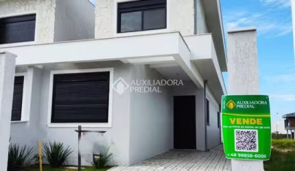 Casa com 3 quartos à venda na Rua Jardim dos Eucaliptos, 600, Campeche, Florianópolis, 162 m2 por R$ 1.650.000