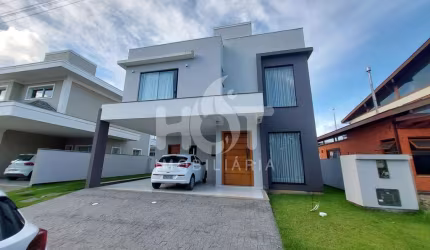 Casa em condomínio fechado com 3 quartos à venda na Rua do Gramal, 1491, Campeche, Florianópolis, 198 m2 por R$ 2.300.000