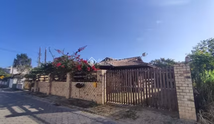 Casa com 3 quartos à venda na Servidão Garapuvu do Sul, 179, Morro das Pedras, Florianópolis, 200 m2 por R$ 970.000