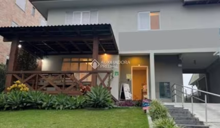 Casa comercial à venda na Rua Afonso Pena, 1147, Estreito, Florianópolis, 370 m2 por R$ 3.500.000