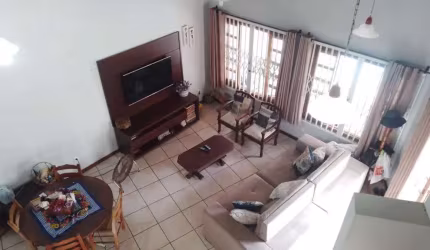 Casa com 3 quartos à venda na Rua Tenente Joaquim Machado, 185, Capoeiras, Florianópolis, 329 m2 por R$ 1.450.000