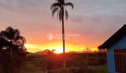 Fazenda à venda na Estrada Manoel Leôncio de Souza Brito, 3001, Vargem Pequena, Florianópolis, 100 m2 por R$ 1.180.000