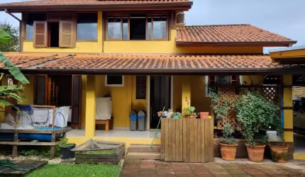 Casa com 4 quartos à venda na Servidão José Bernardino Chagas, 244, Rio Tavares, Florianópolis, 296 m2 por R$ 1.890.000