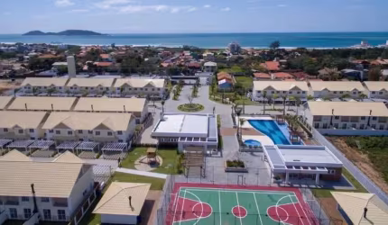 Casa em condomínio fechado com 2 quartos à venda na Rua Sagrado Coração de Jesus, 811, Morro das Pedras, Florianópolis, 78 m2 por R$ 890.000