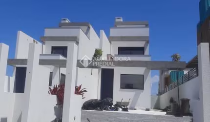 Casa em condomínio fechado com 3 quartos à venda na Rua Jardim dos Eucaliptos, 1266, Campeche, Florianópolis, 140 m2 por R$ 1.450.000