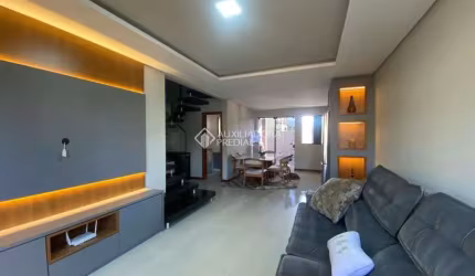 Casa com 3 quartos à venda na Rua Laureano, 936, Campeche, Florianópolis, 160 m2 por R$ 1.045.000