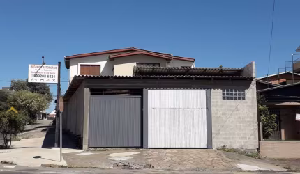 Casa com 3 quartos à venda na Avenida Salgado Filho, 251, São Leopoldo, Caxias do Sul, 140 m2 por R$ 1.900.000