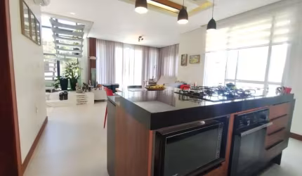 Casa com 3 quartos à venda na Servidão Pedro Edmundo Bittencourt, 450, Rio Tavares, Florianópolis, 267 m2 por R$ 2.200.000