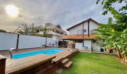 Casa em condomínio fechado com 3 quartos à venda na Rua Manoel Pedro Vieira, 1248, Morro das Pedras, Florianópolis, 576 m2 por R$ 3.850.000