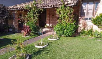 Casa com 3 quartos à venda na Rua Sagrado Coração de Jesus, 862, Morro das Pedras, Florianópolis, 240 m2 por R$ 1.600.000