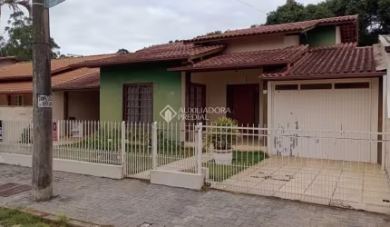 Casa em condomínio fechado com 3 quartos à venda na Vitalino Alexandre Pereira, 135, Carianos, Florianópolis, 118 m2 por R$ 1.050.000