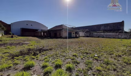 Vendo terreno de 2.600 m² de área, próximo ao Aeroporto e Trensurb