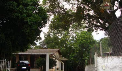 Vendo terreno com 2.850 m²,  frente para a Estrada João de Oliveira Remião