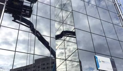 Vendo prédio comercial novo de 850,00 m² de área privativa, bairro Azenha em Porto Alegre