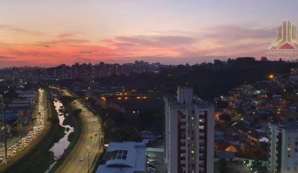 Vendo apartamento de dois dormitórios, suíte e duas vagas, 17º andar do Nine da Melnick.