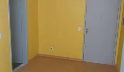 Vendo apartamento térreo de um dormitório na Avenida Coronel Massot Zona Sul de Porto Alegre