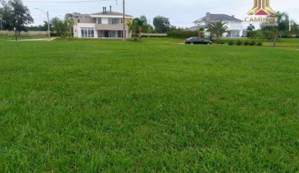 No Ilhas Park em Eldorado do Sul, vendo terreno dos maiores, frente lago, com 20,49 metros de frente