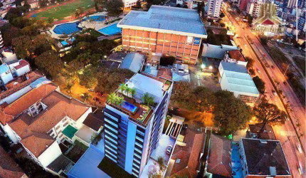 Na Rua da Sogipa, vendo apartamento novo de dois dormitórios e duas vagas de garagem, infra