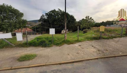Para Posto de Combustíveis - vendo terreno ideal para construção de Posto de SErviços