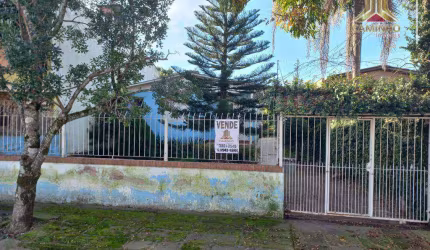 Vendo casa no Jardim Itú Sabará em Porto Alegre