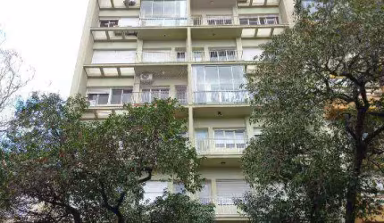 Vendo apartamento de andar alto no Edificio Senador na Duque de Caxias Centro Histórico de Porto Alegre RS