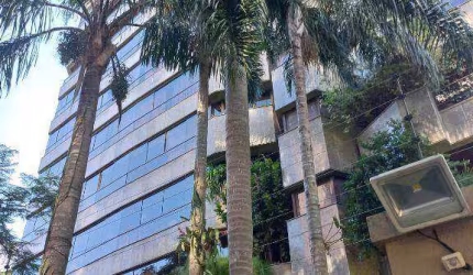 Vendo apartamento de 505,00 m² de área privativa no Bairro Bela Vista em Porto Alegre