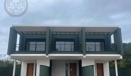 Casa em condomínio fechado com 3 quartos à venda no Ribeirão da Ilha, Florianópolis  por R$ 935.000
