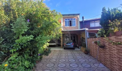 Casa com 3 quartos à venda no Armação do Pântano do Sul, Florianópolis  por R$ 1.280.000