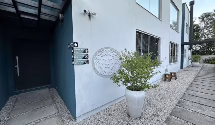 Sala comercial à venda no Campeche, Florianópolis  por R$ 5.900.000