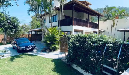 Casa com 4 quartos à venda no Campeche, Florianópolis  por R$ 2.580.000