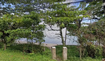 Terreno à venda no Ribeirão da Ilha, Florianópolis  por R$ 1.500.000