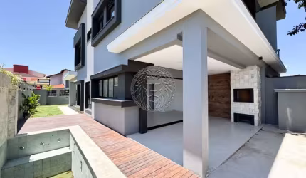 Casa com 3 quartos à venda no Rio Tavares, Florianópolis  por R$ 1.950.000
