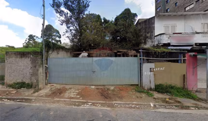 GRANDE OPORTUNIDADE, terreno de 500 m², ideal para projetos residencias de alto padrão, com localização privilegiada na região do Morumbi