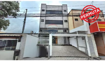 Prédio Comercial com área construída de 665,80 m², ACEITA PERMUTA DE IMOVEL DE MENOS VALOR