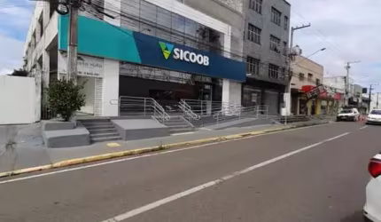 Edício comercial a venda no Centro de Ji-Paraná - RO. (Prédio de 2 andares, térreo e + um andar).