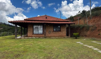 Casa com 2 dormitórios à venda, 88 m² por R$ 480.000,00 - Conceição de Ibitipoca - Lima Duarte/MG