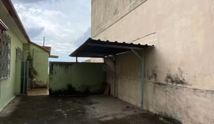 Casa com 4 dormitórios à venda, 83 m² por R$ 800.000,00 - Santa Catarina - Juiz de Fora/MG