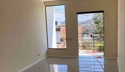 Casa com 2 dormitórios à venda, 117 m² por R$ 330.000,00 - Santa Isabel - Juiz de Fora/MG