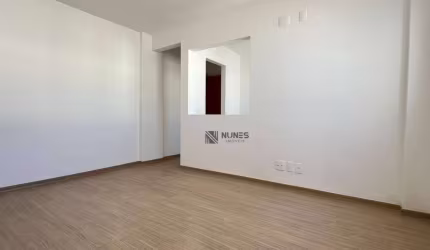 Apartamento com 2 dormitórios à venda, 67 m² por R$ 240.000 - Democrata - Juiz de Fora/MG