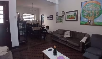 Casa com 7 dormitórios à venda, 154 m² por R$ 1.600.000 - Passos - Juiz de Fora/MG